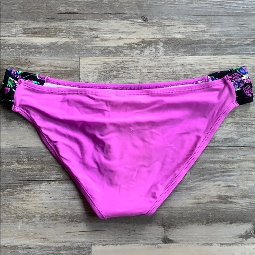 Women's Delia’s Floral And Ruffle Triangle Bikini Swimsuit Large - Picture 10 of 12